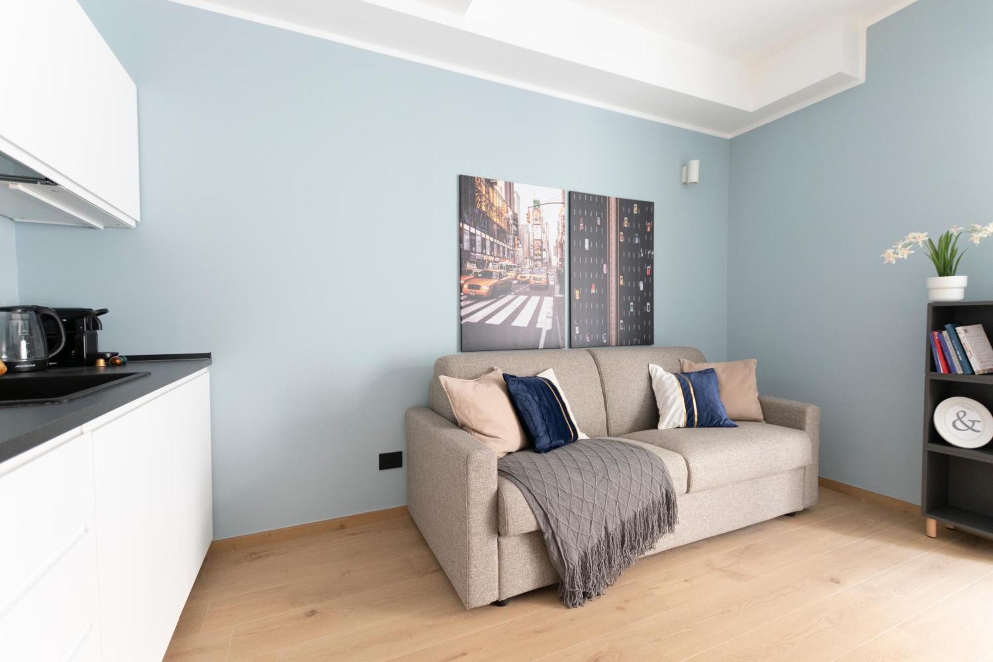 Ihost Luxury -free Parking- Plana 7 Apartment *
